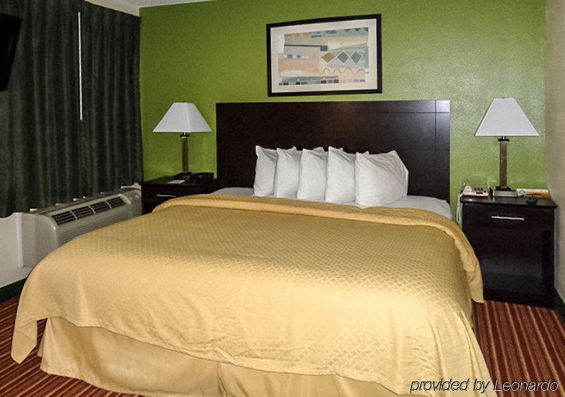 Suburban Studios Augusta Ngoại thất bức ảnh