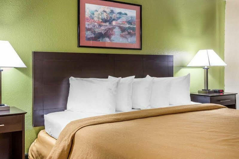 Suburban Studios Augusta Ngoại thất bức ảnh